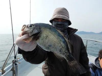 西岡遊漁の2022年3月25日(金)4枚目の写真