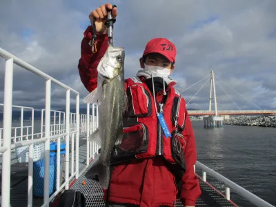尼崎市立魚つり公園の2022年3月27日(日)2枚目の写真