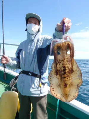 釣り船 久勝丸の2022年3月27日(日)3枚目の写真