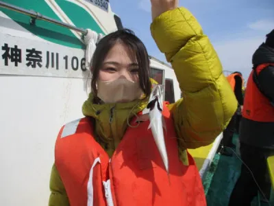 打木屋釣船店の2022年4月2日(土)2枚目の写真