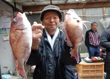 奥村釣船の2022年4月3日(日)1枚目の写真