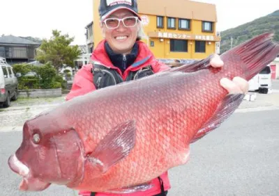 丸銀釣りセンターの2022年4月5日(火)2枚目の写真