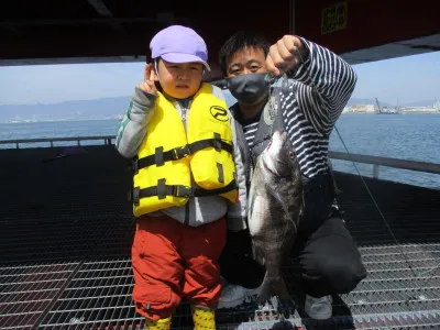 尼崎市立魚つり公園の2022年4月11日(月)1枚目の写真