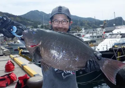 丸銀釣りセンターの2022年4月10日(日)2枚目の写真