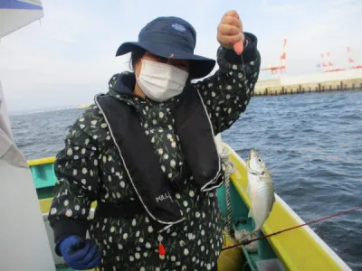 打木屋釣船店の2022年4月17日(日)4枚目の写真