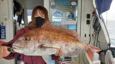 遊漁船　ニライカナイの2022年4月13日(水)1枚目の写真