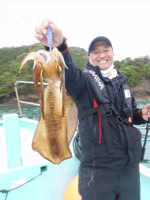 釣り船 久勝丸の2022年4月18日(月)3枚目の写真
