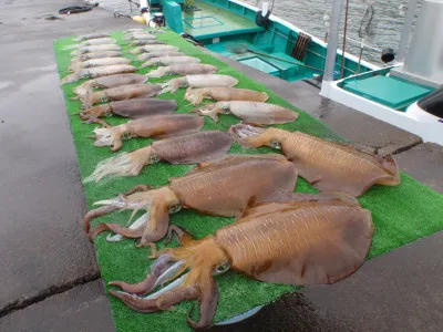 釣り船 久勝丸の2022年5月1日(日)5枚目の写真