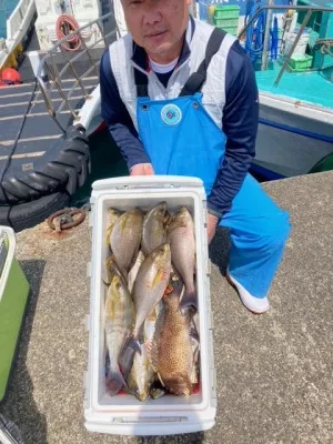 釣り船 黒潮丸の2022年5月2日(月)1枚目の写真