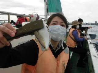 打木屋釣船店の2022年5月2日(月)4枚目の写真