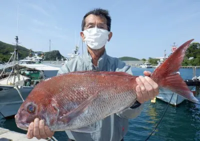 丸銀釣りセンターの2022年5月2日(月)3枚目の写真