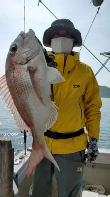 遊漁船　ニライカナイの2022年4月27日(水)2枚目の写真