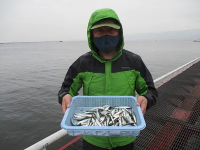 尼崎市立魚つり公園の2022年5月11日(水)2枚目の写真