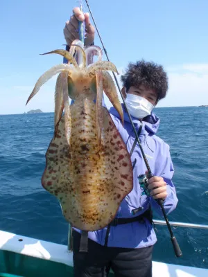 釣り船 久勝丸の2022年5月2日(月)2枚目の写真