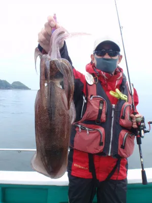 釣り船 久勝丸の2022年5月17日(火)3枚目の写真