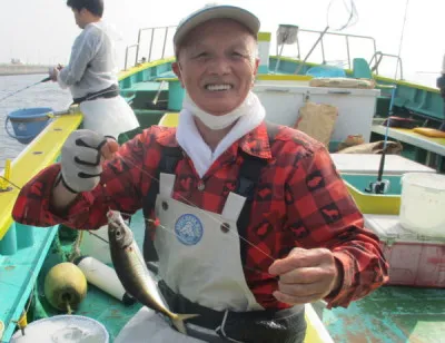 打木屋釣船店の2022年5月18日(水)5枚目の写真