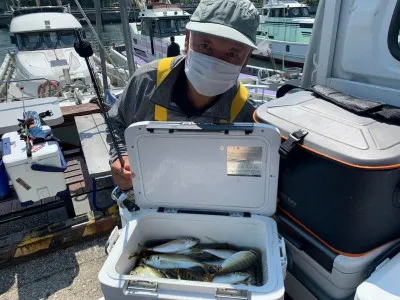 三喜丸釣船店の2022年5月23日(月)1枚目の写真