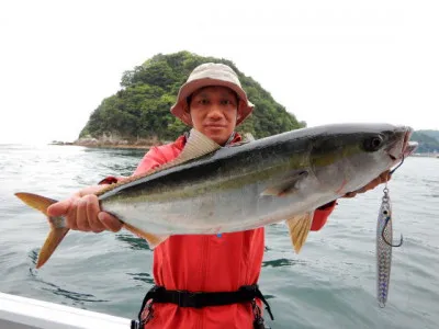 西岡遊漁の2022年5月20日(金)3枚目の写真
