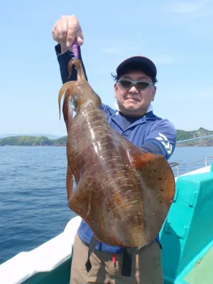 釣り船 久勝丸の2022年5月18日(水)1枚目の写真