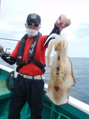 釣り船 久勝丸の2022年6月8日(水)1枚目の写真