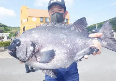 丸銀釣りセンターの2022年6月1日(水)3枚目の写真