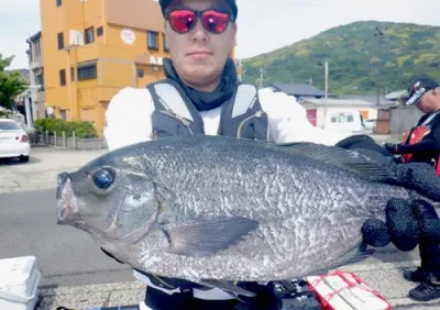 丸銀釣りセンターの2022年6月4日(土)2枚目の写真