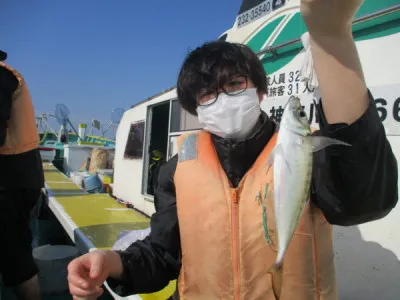 打木屋釣船店の2022年5月24日(火)5枚目の写真