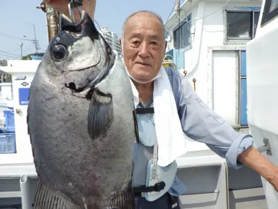 磯部釣船　直栄丸の2022年6月17日(金)1枚目の写真