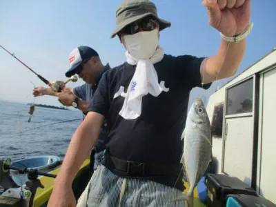 打木屋釣船店の2022年7月2日(土)4枚目の写真
