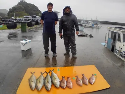 海上つり堀まるやの2022年7月15日(金)1枚目の写真