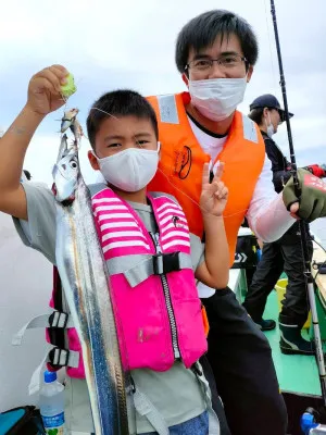 泉佐野マリンライフ（仁王丸・宝来丸・黒潮丸）の2022年8月27日(土)3枚目の写真