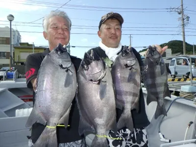 磯部釣船　直栄丸の2022年9月4日(日)2枚目の写真