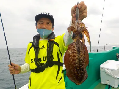 釣り船 久勝丸の2022年9月27日(火)2枚目の写真