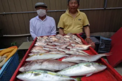 奥村釣船の2022年9月28日(水)3枚目の写真