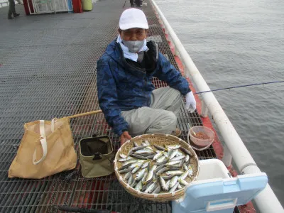 尼崎市立魚つり公園の2022年10月6日(木)1枚目の写真