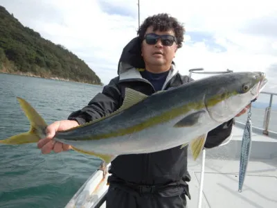 西岡遊漁の2022年10月12日(水)3枚目の写真