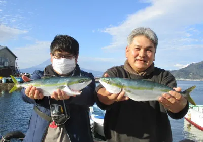 岩崎レンタルボート(岩崎つり具店)の2022年10月22日(土)2枚目の写真