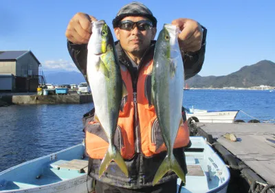 岩崎レンタルボート(岩崎つり具店)の2022年10月26日(水)3枚目の写真