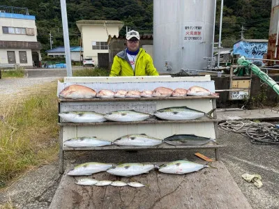 大島フィッシングの2022年11月17日(木)1枚目の写真