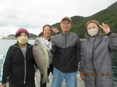 由良海つり公園&釣堀ランドの2022年11月21日(月)4枚目の写真