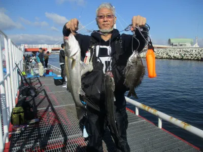 尼崎市立魚つり公園の2022年11月21日(月)2枚目の写真