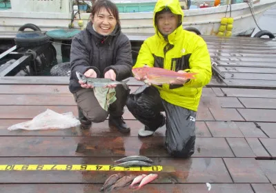 岩崎レンタルボート(岩崎つり具店)の2022年11月23日(水)1枚目の写真