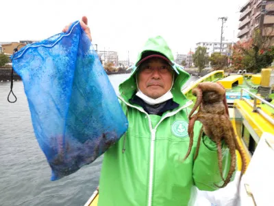 鴨下丸kawanaの2022年11月23日(水)5枚目の写真