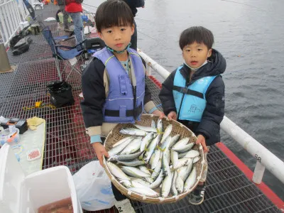 尼崎市立魚つり公園の2022年11月26日(土)2枚目の写真
