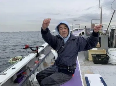 三喜丸釣船店の2022年11月28日(月)4枚目の写真