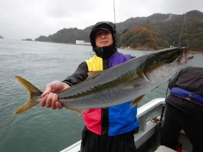 西岡遊漁の2022年11月23日(水)5枚目の写真