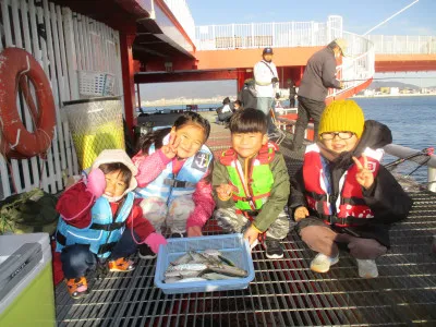 尼崎市立魚つり公園の2022年12月3日(土)1枚目の写真