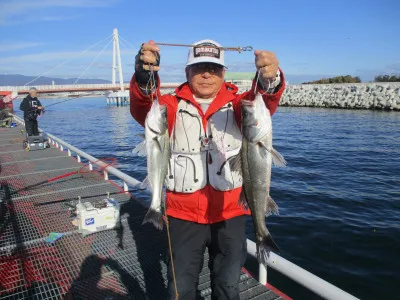 尼崎市立魚つり公園の2022年12月12日(月)1枚目の写真