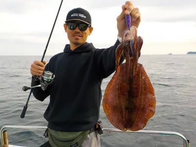 釣り船 久勝丸の2022年11月17日(木)2枚目の写真