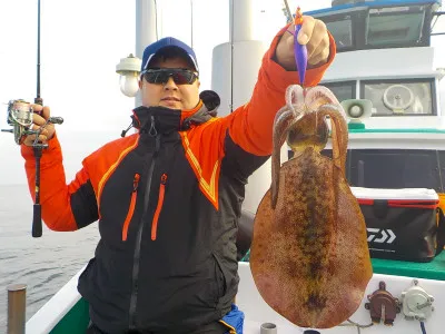 釣り船 久勝丸の2022年12月4日(日)3枚目の写真